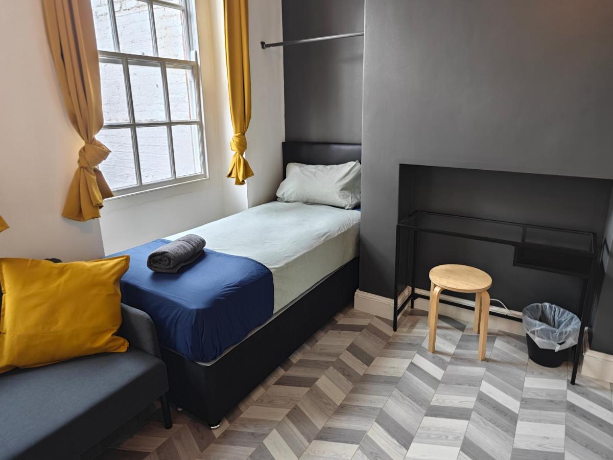 2 Bedroom 2 Bathroom Apartment In Old St - Shoreditch - Zone 1 Londres Exterior foto