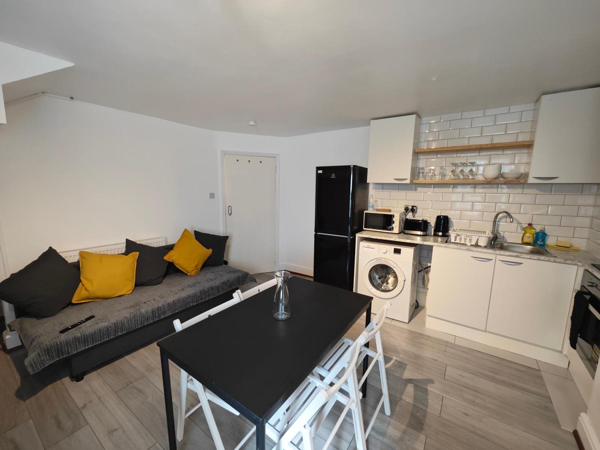 2 Bedroom 2 Bathroom Apartment In Old St - Shoreditch - Zone 1 Londres Exterior foto
