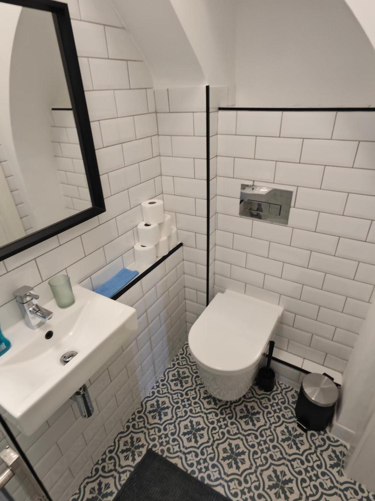 2 Bedroom 2 Bathroom Apartment In Old St - Shoreditch - Zone 1 Londres Exterior foto